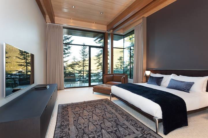 Vacation house for 14 people, with hot tub and balcony in Whistler