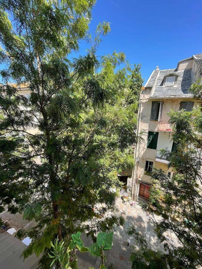 Gîte pour 2 personnes dans Cinema Le Studio Bastia - 3