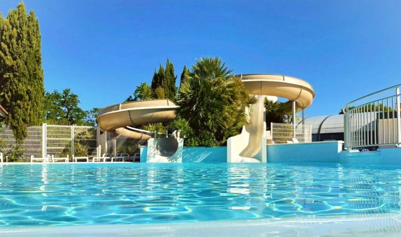 Zecamping 4 étoiles avec parc aquatique - sauna et hammam in Sanguinet, Côte d’Argent