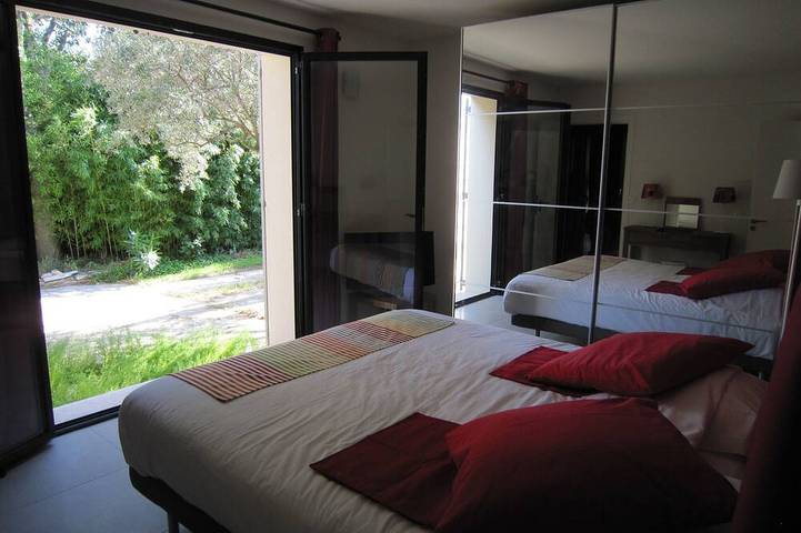 Location de vacances pour 12 personnes, avec balcon et jardin à Tavel - 2