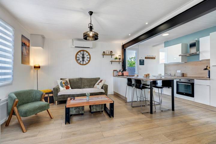 Vakantiehuis 'Maison La Guitoune Fautaise' met Terras en Airconditioning in L'Aiguillon-la-Presqu'île, Vendée