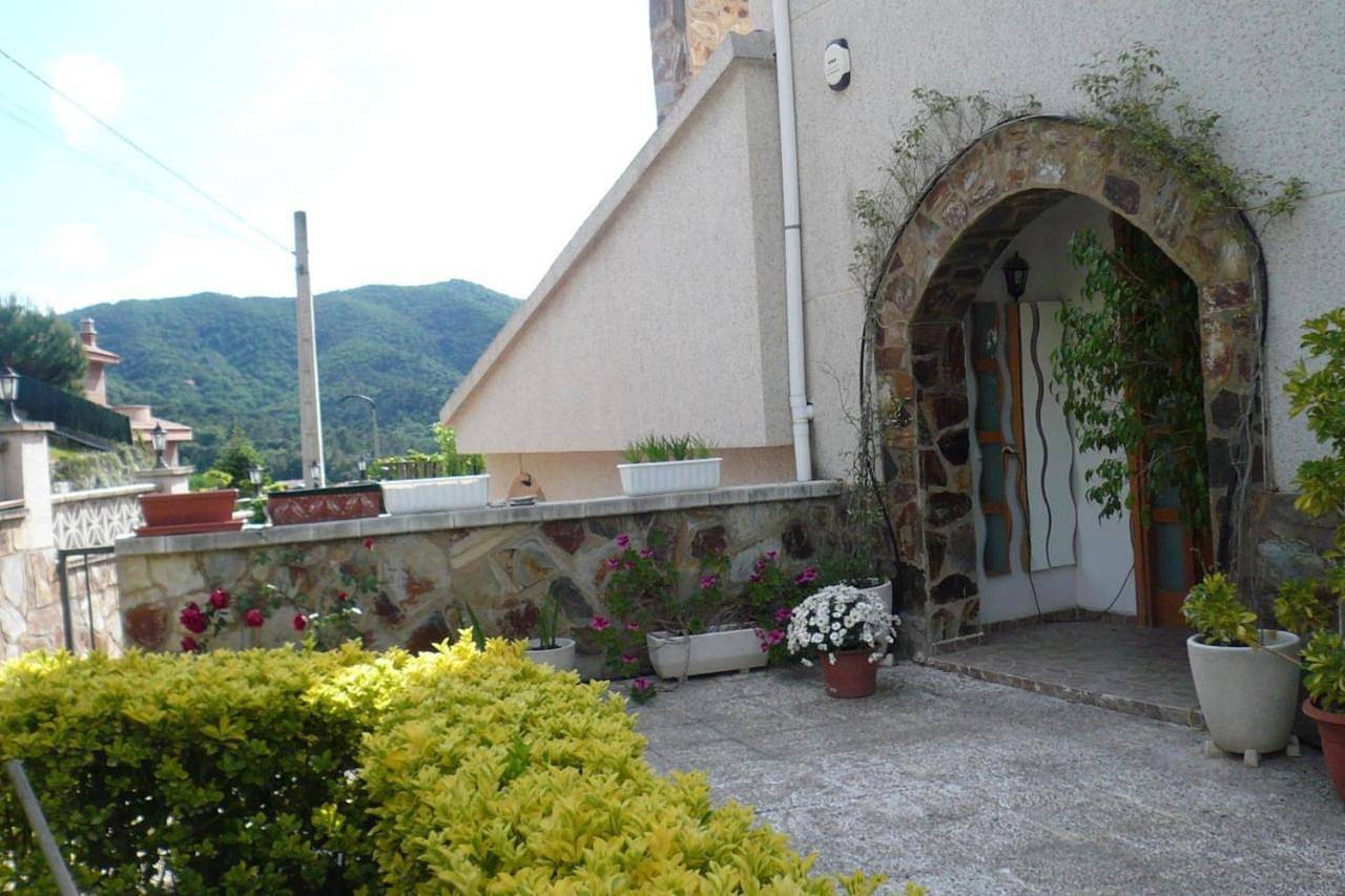 Three-Bedroom Villa in San Fausto de Campcentellas, Costa del Maresme