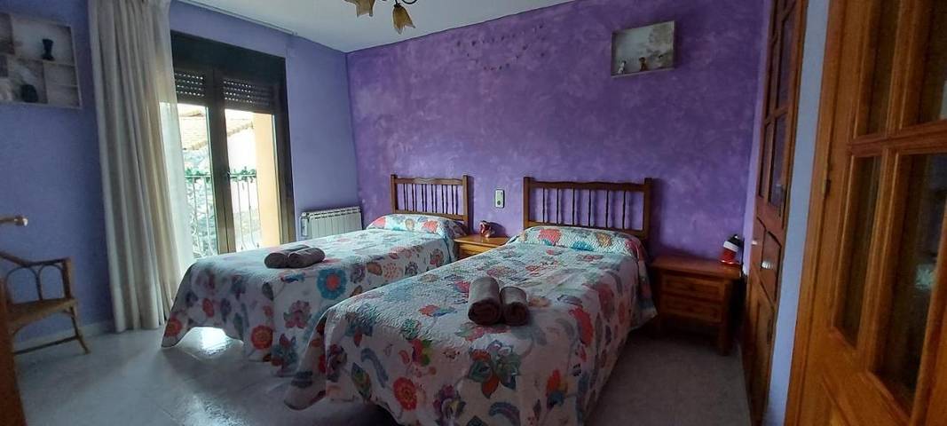 Apartamento de vacaciones para 6 personas, con jardín y piscina además de vistas al lago y vistas, Se admiten mascotas en Provincia de Huesca - 2