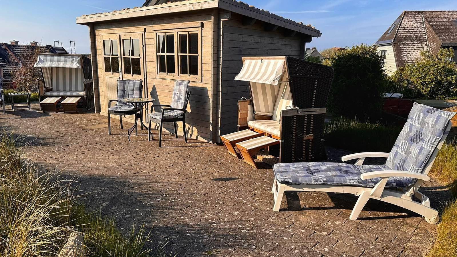 Waage-Hüs 4 Ferienwohnungen mit Meerblick in Hörnum, Sylt