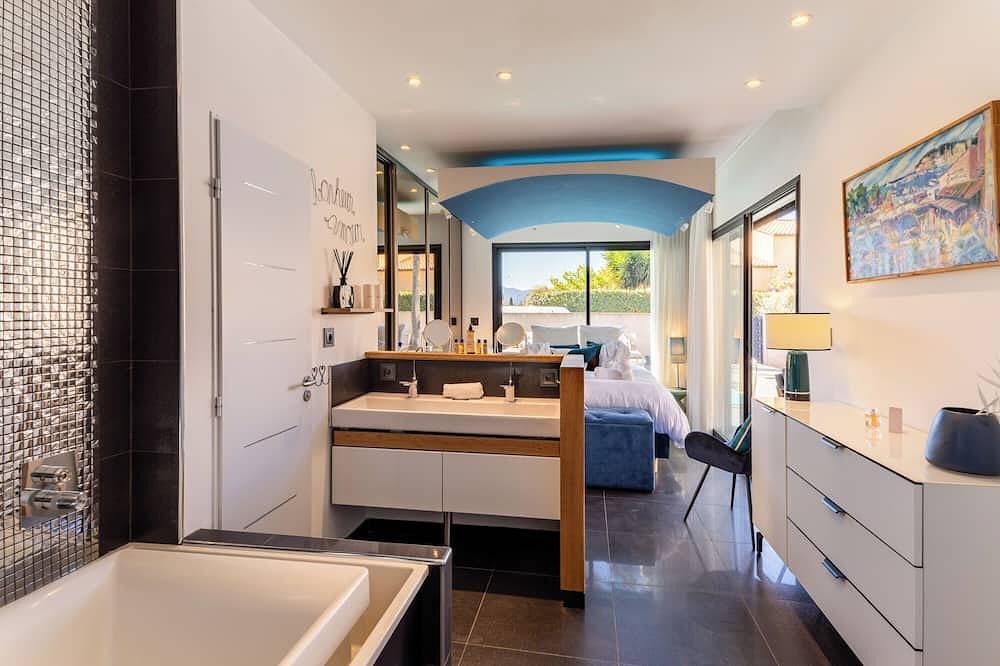 La Badoumba · Heated Pool & Jacuzzi in Saleilles, Mediterranean Coast (France)