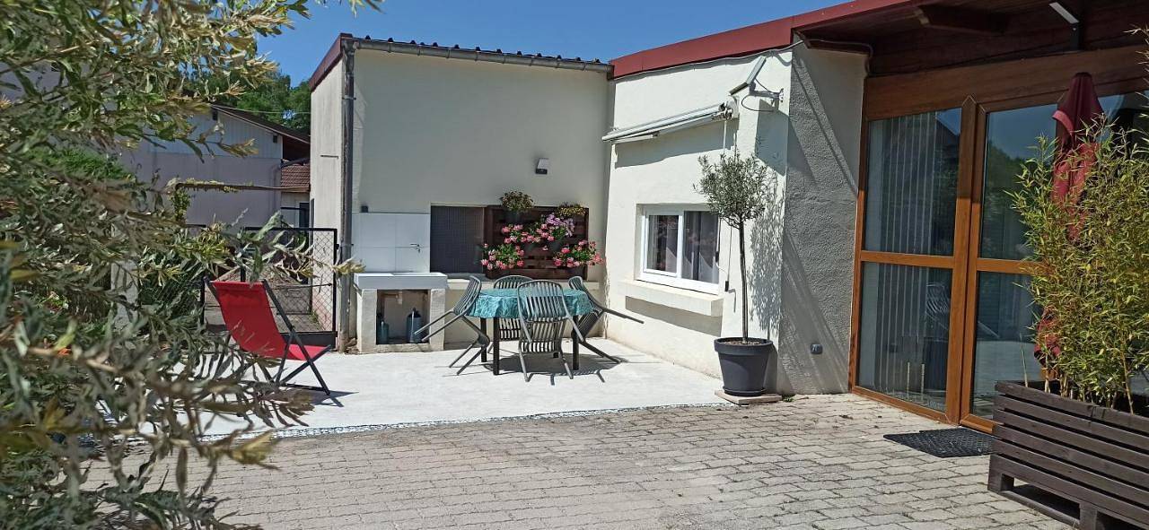 Appartement entier, Gîte chez Sab & Sam in Vincey, Région d'Épinal