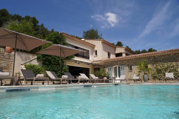 Maison d’hôte pour 2 personnes, avec terrasse et jardin ainsi que piscine et jacuzzi à La Cadière-d'Azur - 3