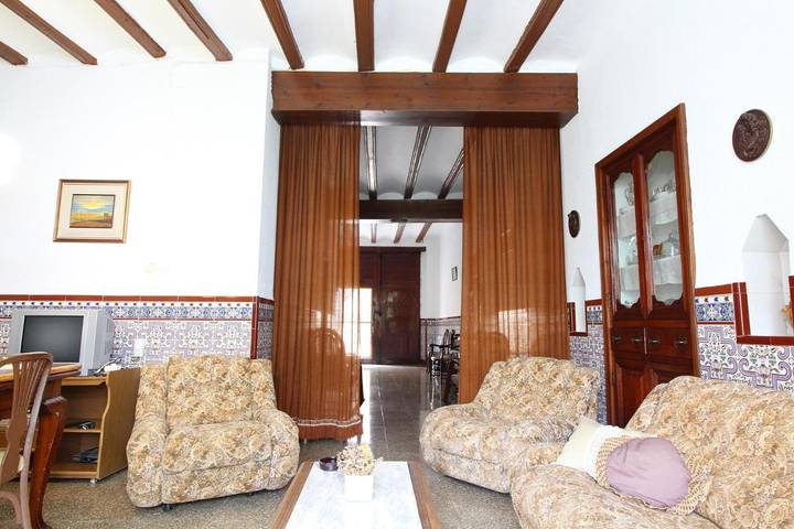 Casa rural para 9 personas, con Terraza y Jardín en Estivella - 3