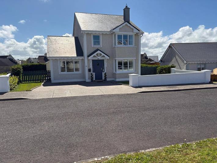 Holiday rental for 9 people, with Terrace and Garden as well as View in Enniscrone