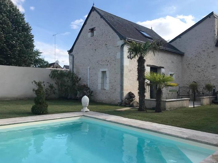 Gîte pour 2 personnes, avec Terrasse et Jardin ainsi que Piscine et Vue à La Membrolle-sur-Choisille