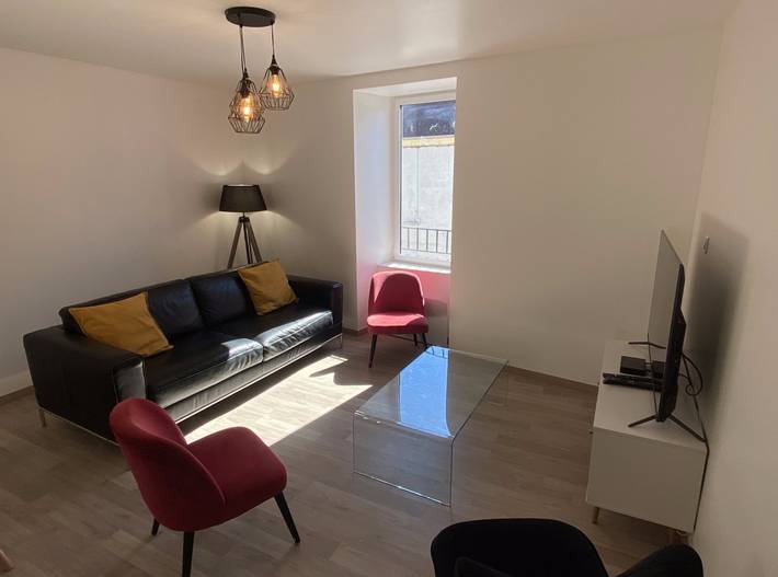 Gîte pour 16 personnes, avec terrasse