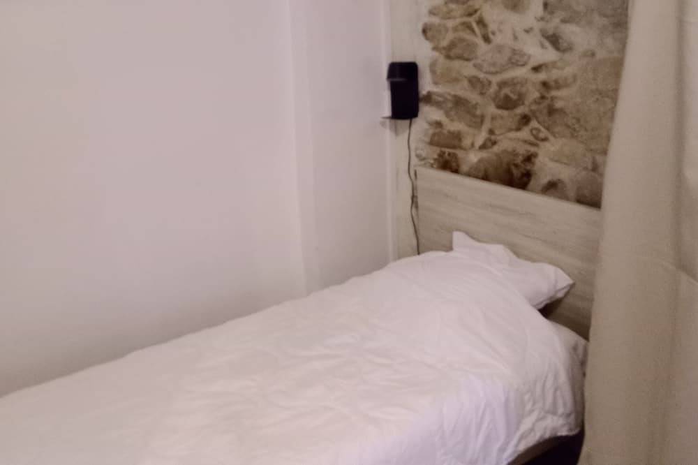 Tavelois Coup de Coeur in Tavel, Nimes region