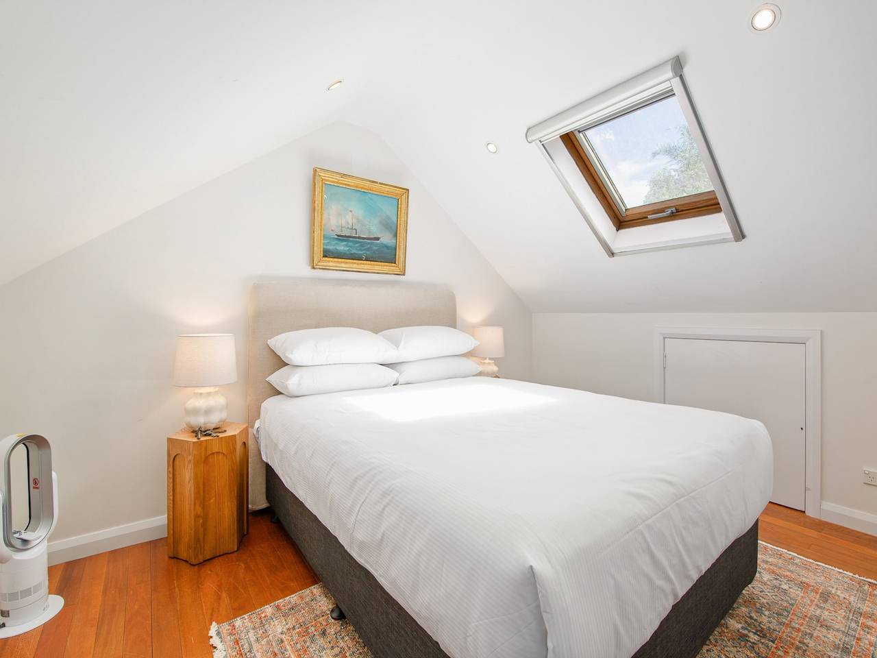 Ganze Wohnung, Stilvolles Haus mit 2 Schlafzimmern und privatem Innenhof in Redfern, Sydney