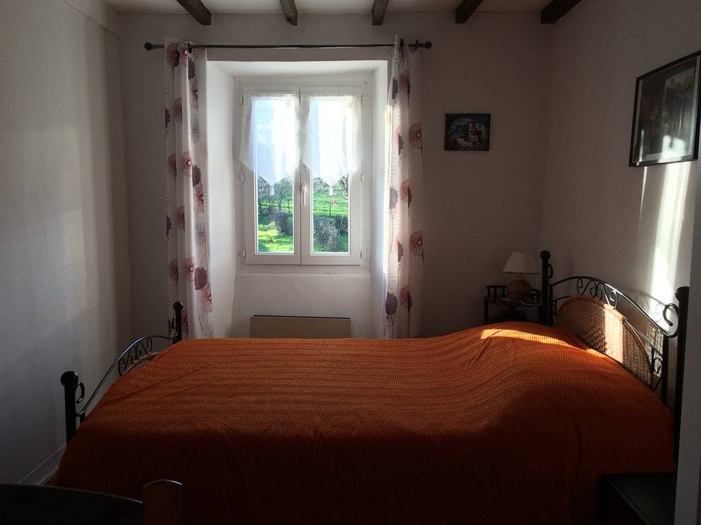 Chambre d'hôtes, maison calme près de la mer - Chambre 1 + Chambre 2 in Bréhal, Région de Coutances