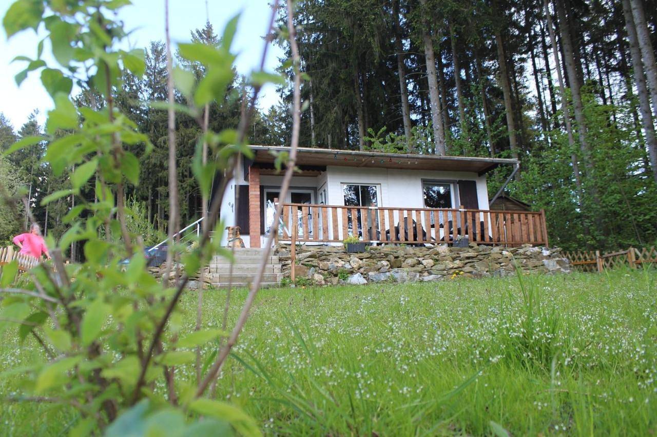 Double Room with Terrace in Badeteich Tanna, Tanna
