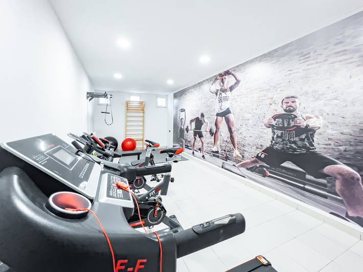 Chalet para 15 personas, con jardín en Pla de l'Estany - 3