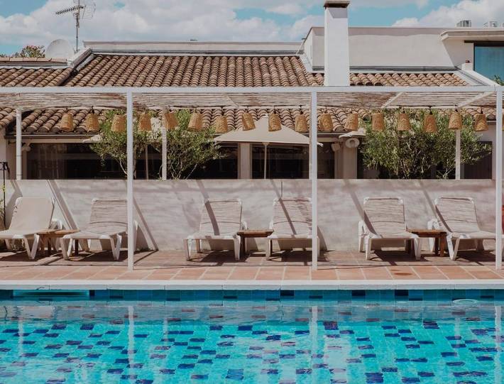 Hôtel pour 2 personnes, avec jacuzzi et jardin ainsi que sauna et piscine