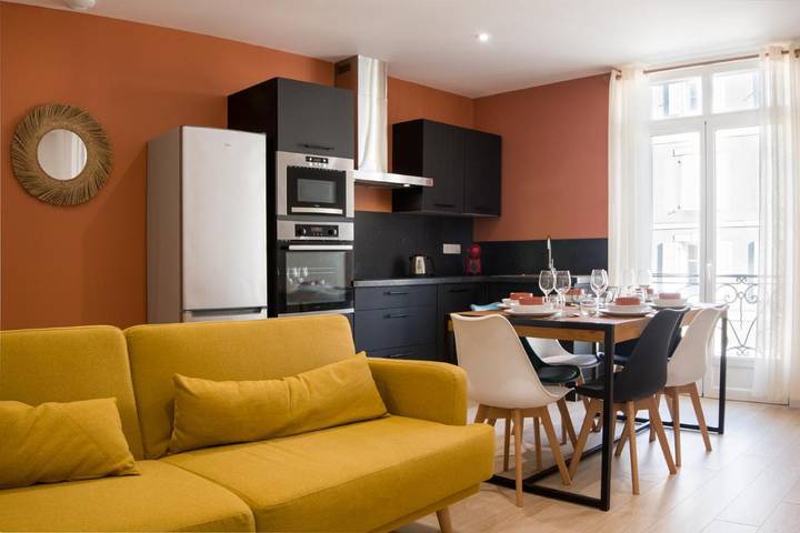 Gîte pour 4 personnes, avec balcon dans Maison Pierre Loti - 4