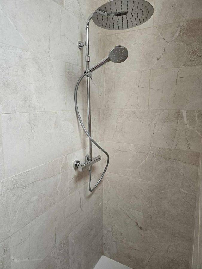 Location de vacances pour 7 personnes, avec terrasse, animaux acceptés dans Long - 2