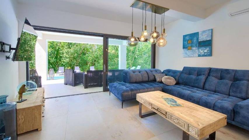 Villa für 8 Personen, mit Terrasse, mit Haustier in Crikvenica