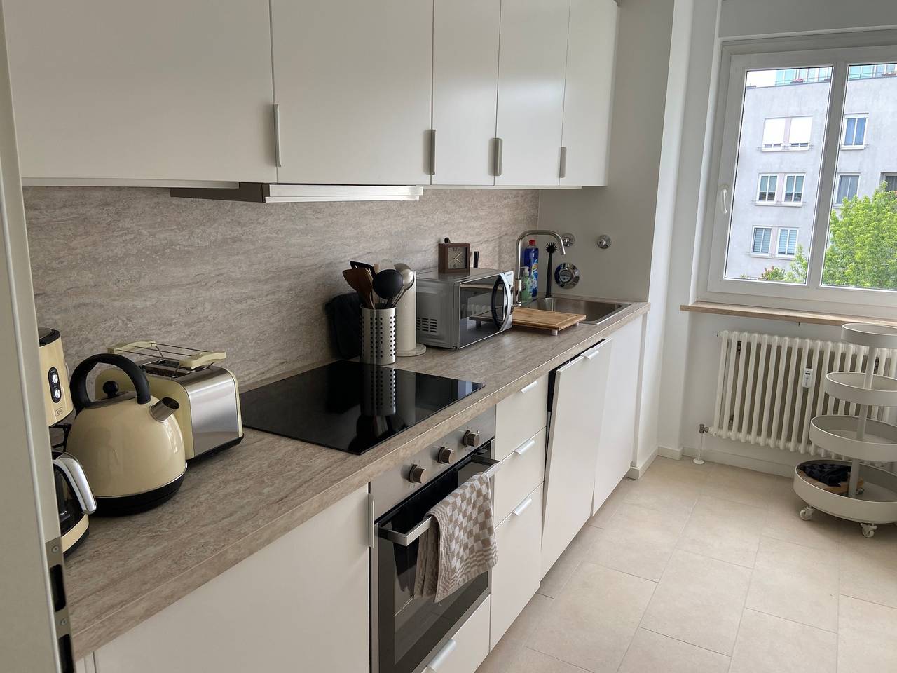 Ganze Wohnung, Nahe Flughafen Berlin-Schönefeld/ Adlershof in Schönefeld, Dahme-Spreewald