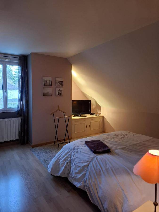 Chambre d’hôte pour 8 personnes, avec jardin dans la Creuse - 2