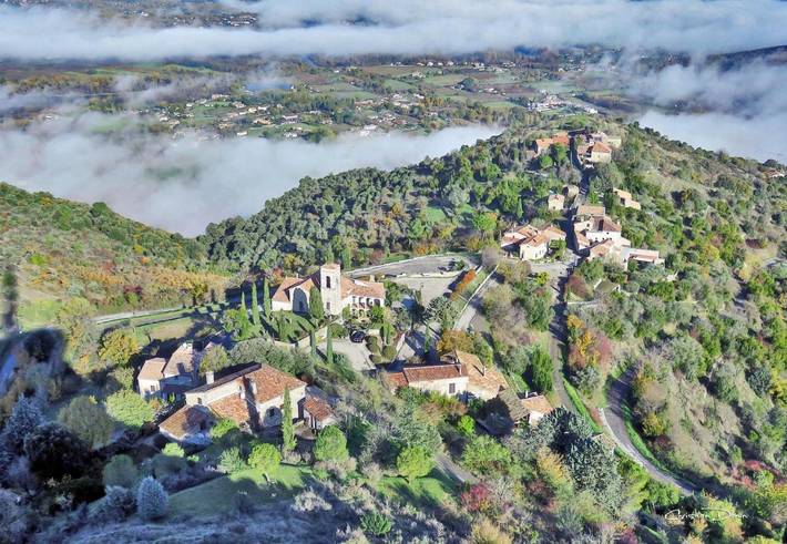 Location de vacances pour 4 personnes, avec vue et jardin à Sampzon - 3