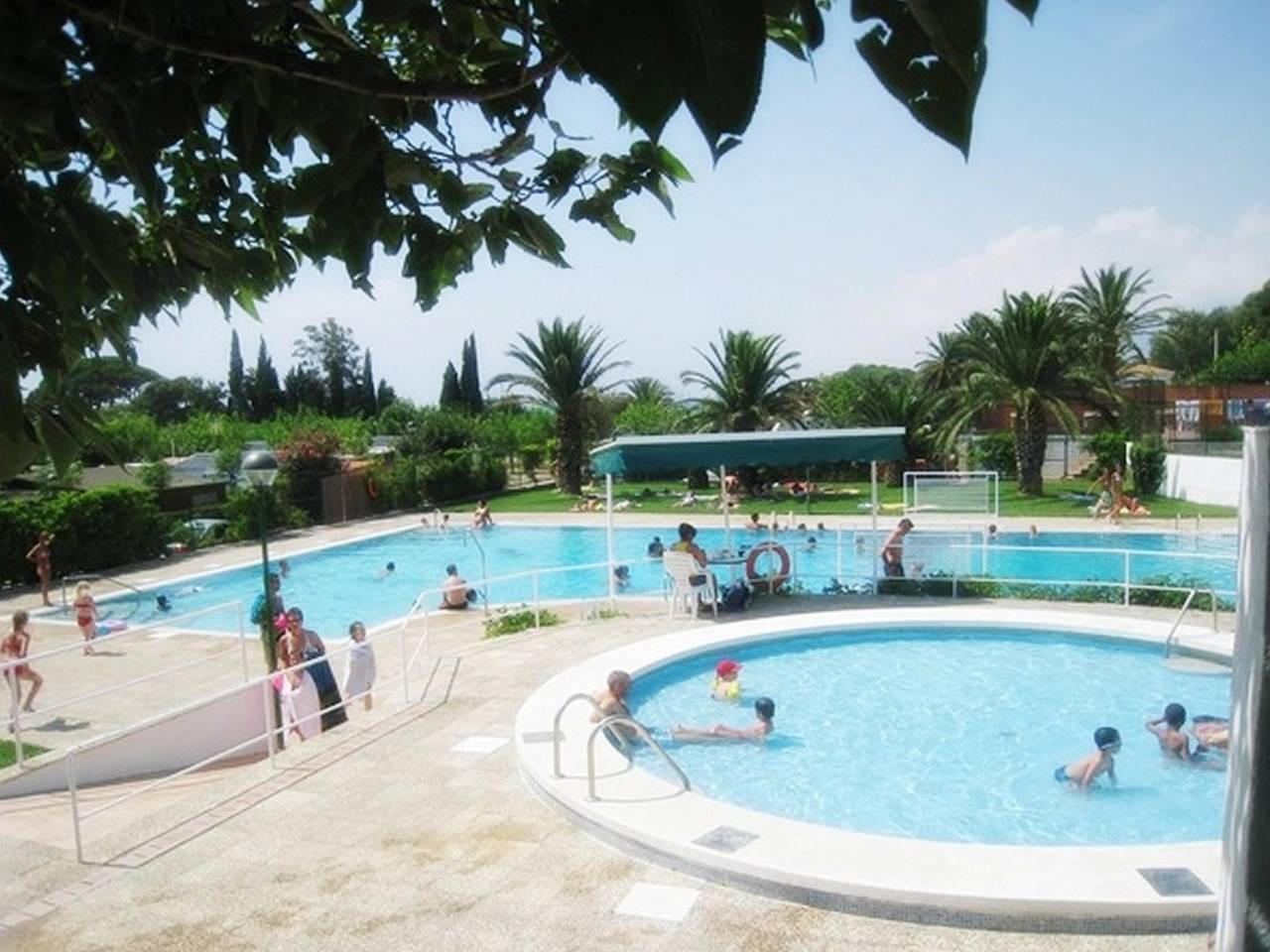 Apartamento vacacional entero, Apcostas - Camping Playa y Fiesta / Un Dormitorio in Mont-roig Badia, Montroig