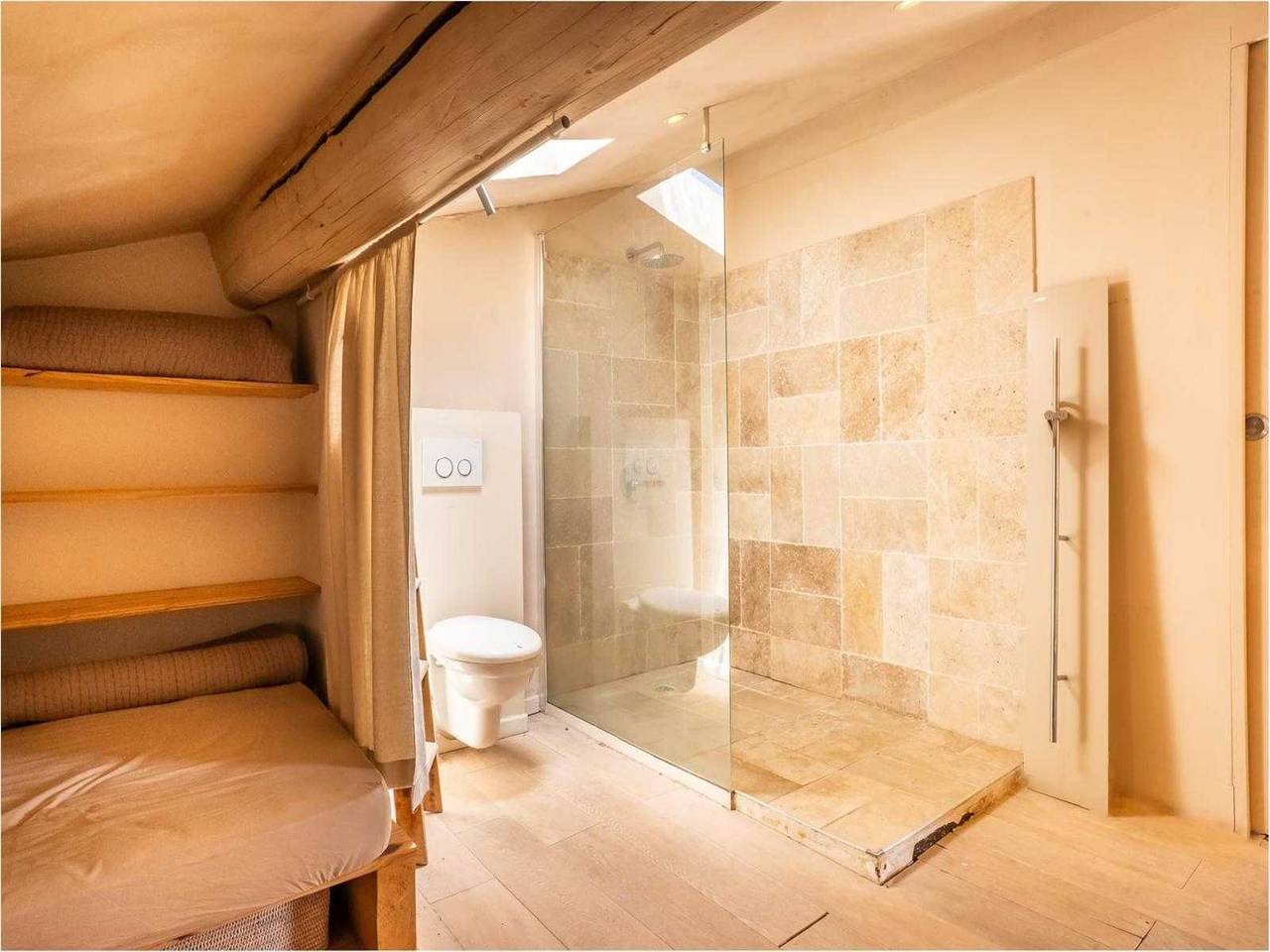 Apartamento entero, Apartamento moderno - Aire acondicionado - 2 habitaciones - 3 baños - Playa a 5 minutos - St. Tropez in Saint-Tropez, Region de Draguignan