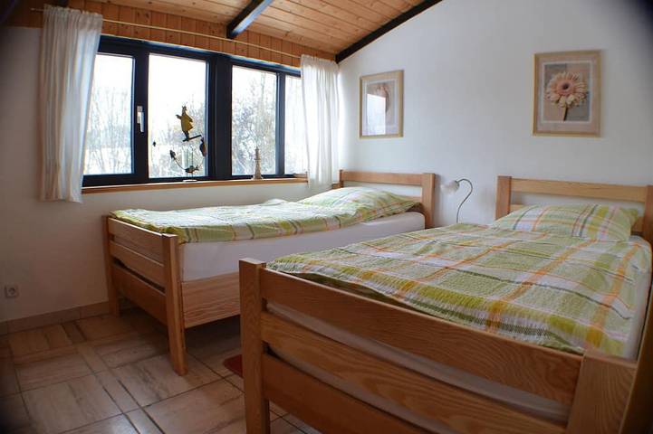 Ferienhaus für 4 Personen, mit Whirlpool und Garten sowie Terrasse, mit Haustier in der Eifel - 4