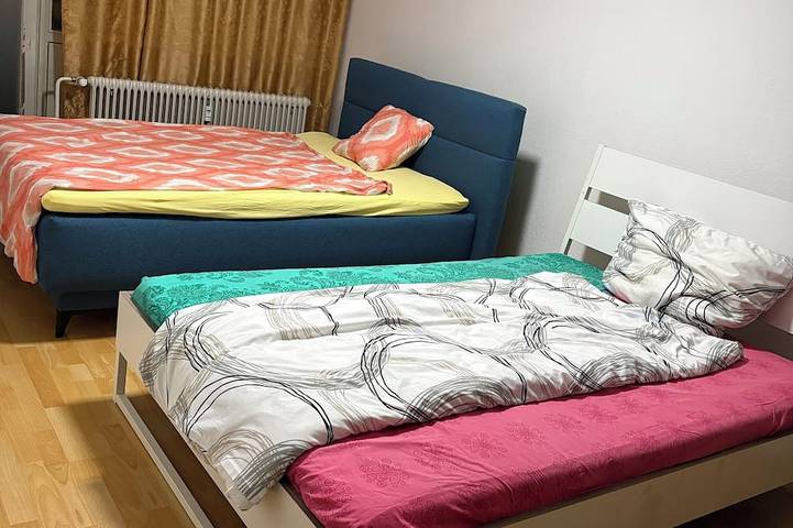 Ganze Wohnung, Sindel Living Apartments - serviced apartment with 1 Bed room with 2 double beds in Sindelfingen, Landkreis Böblingen