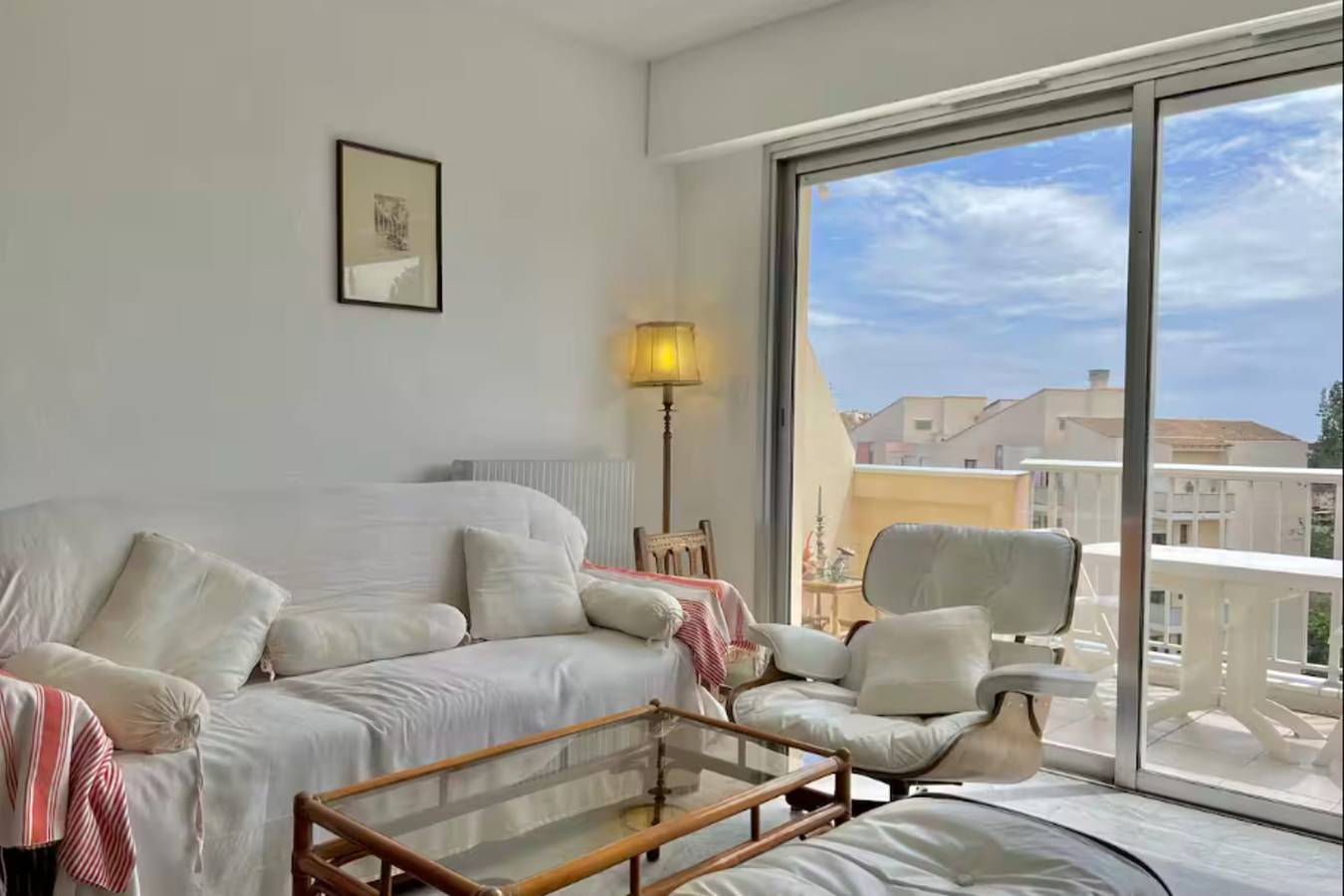 Apartamento entero, Bright apartment at the gates of Cannes in Le Cannet, Region de Cannes