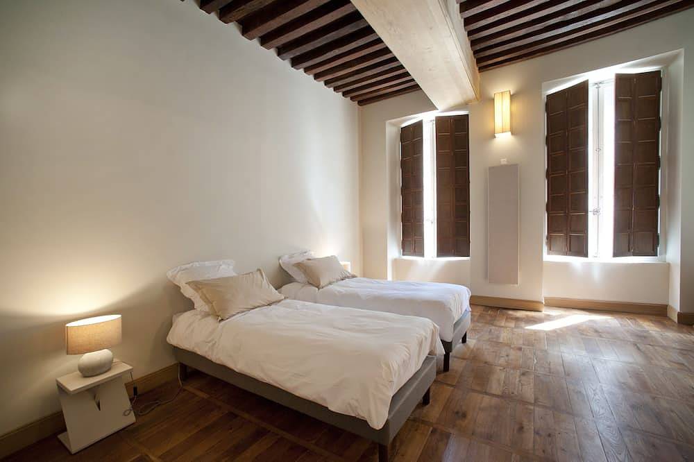Appartement entier, Appartement  luxueux au centre historique de Beaune (Climatisation complète) in Beaune, Région de Beaune