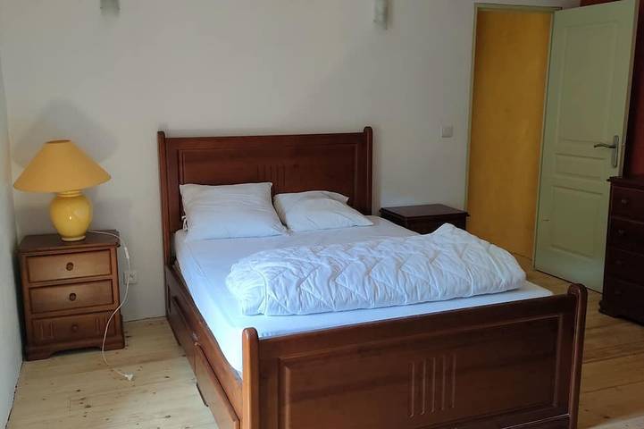 Location de vacances pour 6 personnes, avec terrasse à Bez-et-Esparon - 2