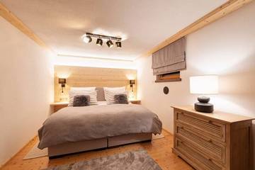 Ferienwohnung für 6 Personen, mit Balkon und Garten in Pettneu am Arlberg