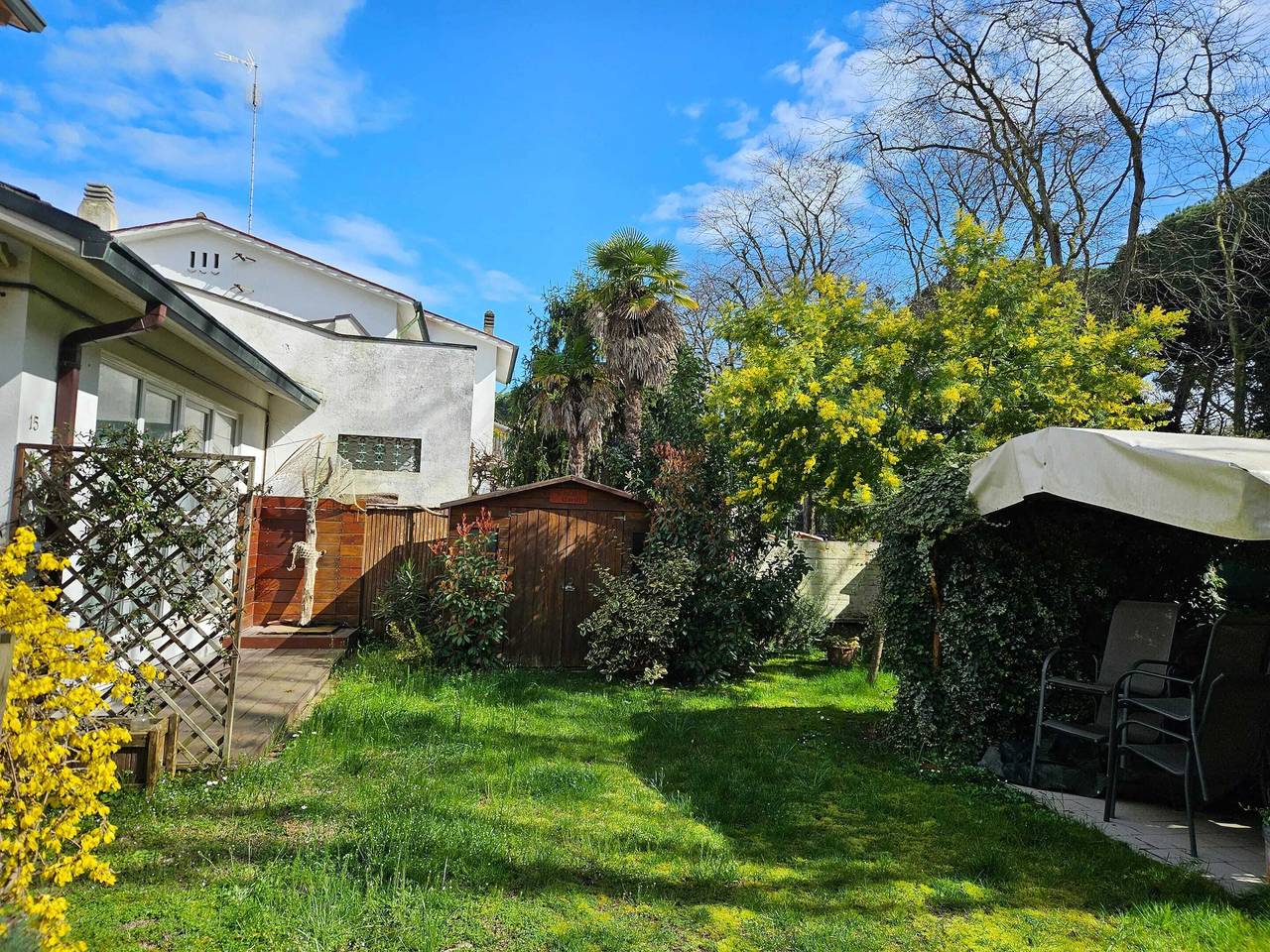 Charming house in Marina di Ravenna with fenced garden in Marina di Ravenna, Ravenna Province