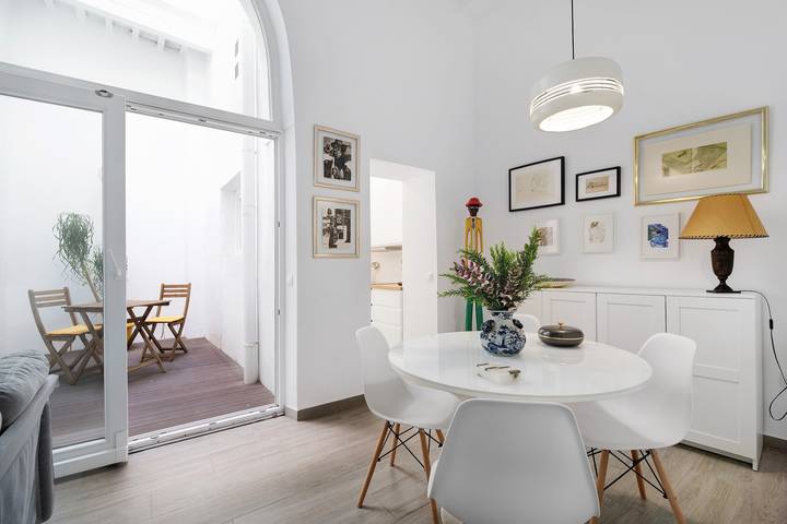 Appartement entier, Appartement de vacances 'Piso con Encanto 2' avec emplacement central et Wi-Fi in Vieille ville de Cadix, Cadix