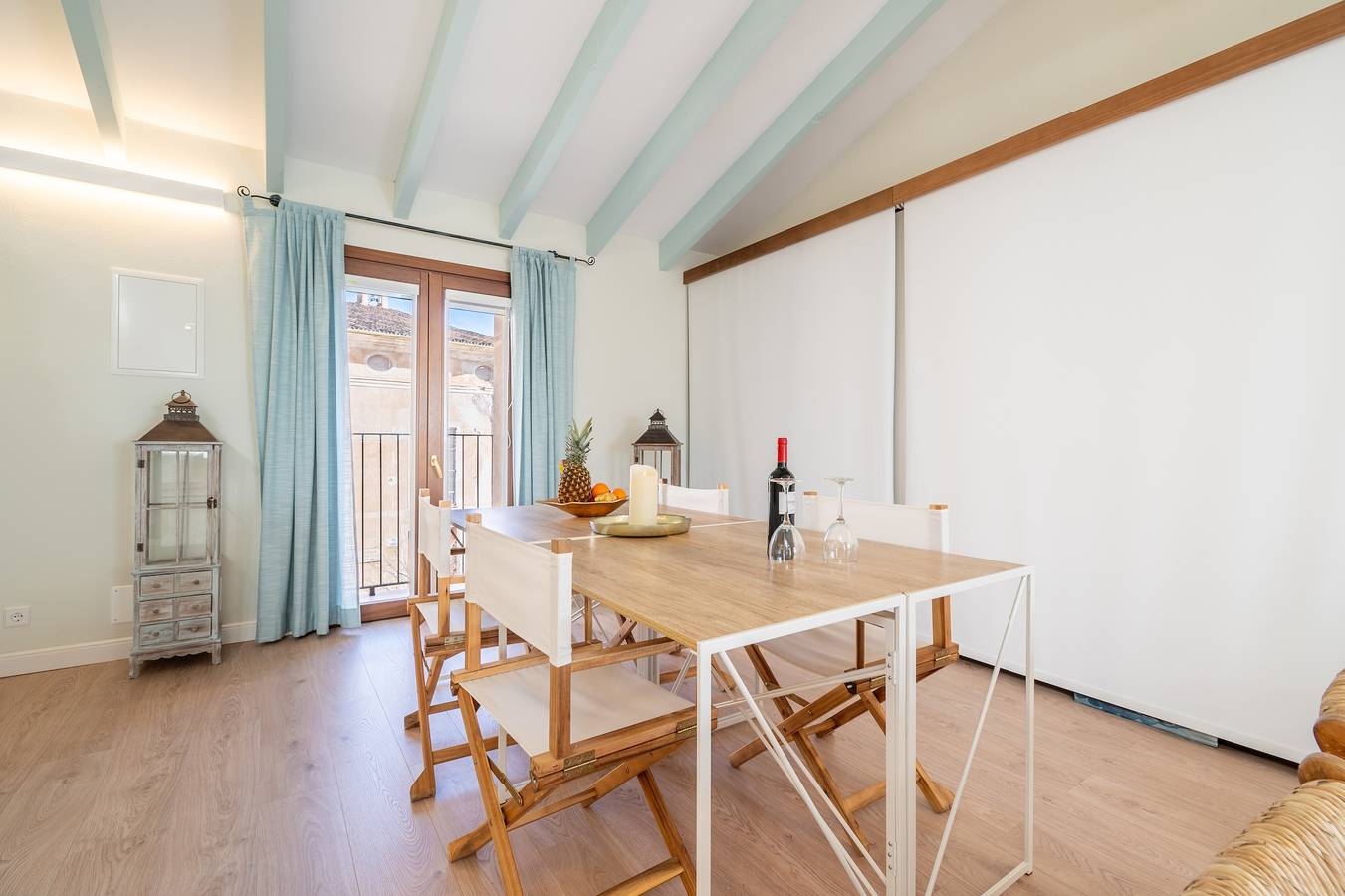 Estudio entero, Apartamento 'Can 32 2 Habitaciones' con vistas a la montaña y aire acondicionado in Pollensa Ciudad, Pollença