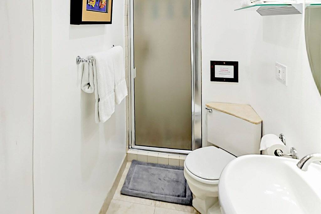 Ganze Wohnung, Spacious West Vail condo near shuttle w/ shared hot tub, washer/dryer in West Vail, Vail