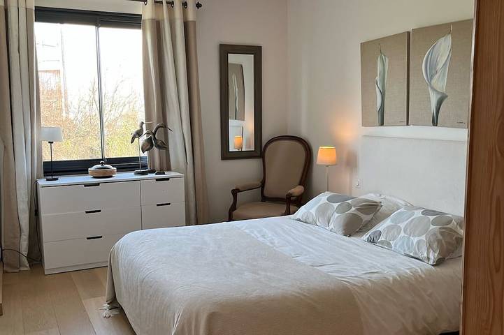 Location de vacances pour 8 personnes, avec jardin et balcon à Anneville-sur-Mer - 4
