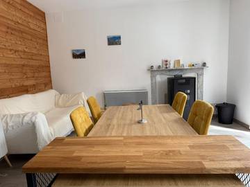 Gîte pour 7 personnes, avec balcon et vue à Tende