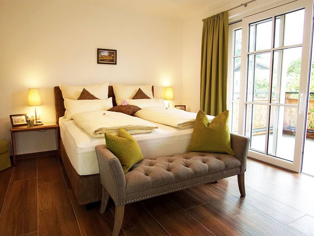 Ganze Ferienwohnung, Villa Eisl-Raudaschl - Gartenwohnung in Salzkammergut-Berge, Bezirk Salzburg-Umgebung