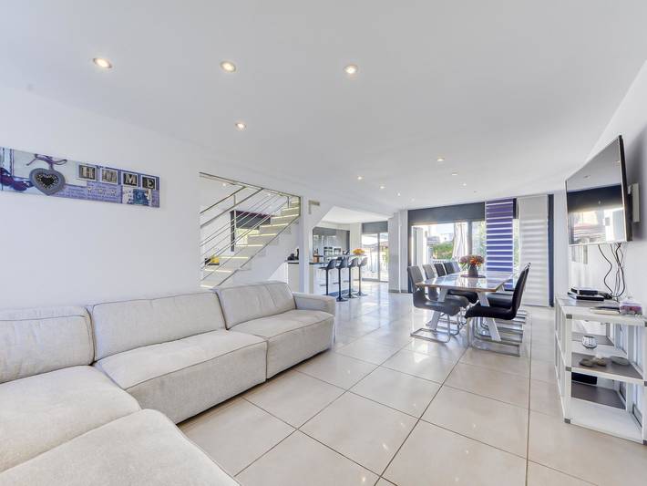 Ferienhaus für 10 Personen, mit Balkon und Garten in Empuriabrava - 3