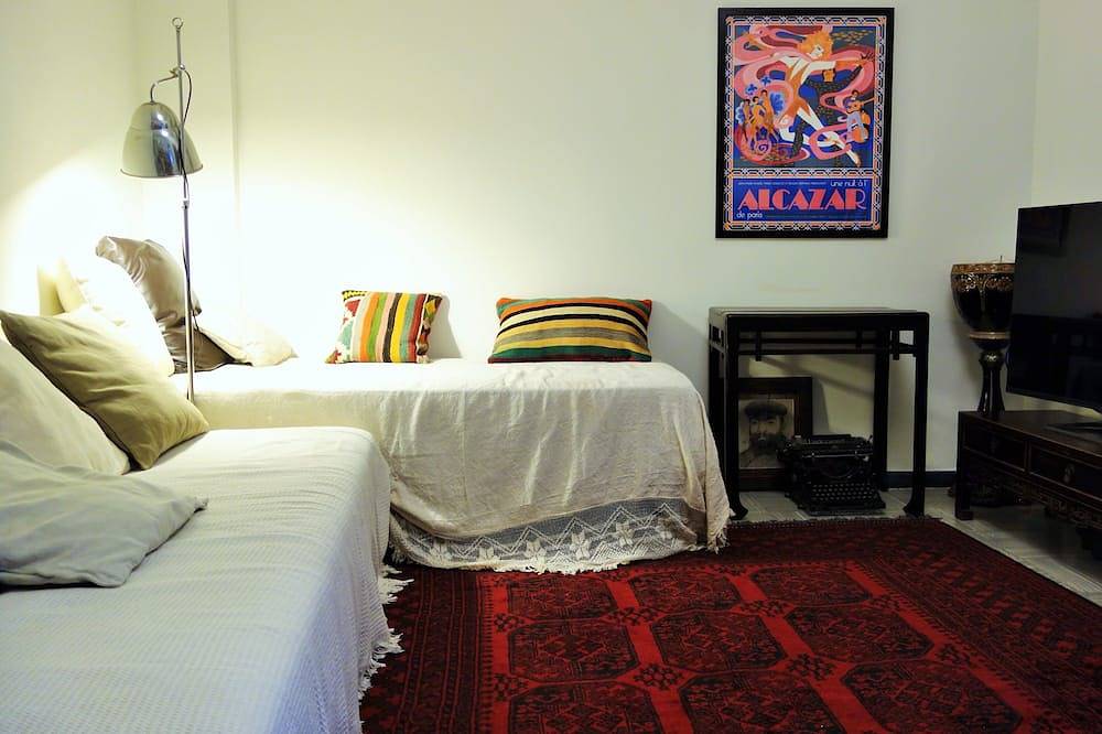 Ganze Wohnung, Garten Penthouse Mercado Alicante, 70m2 ruhige und sonnige Terrasse in El Barrio, Alicante