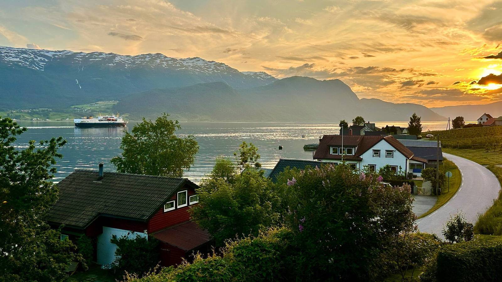 Charmantes Casa Hauge B & B Sunset Zimmer in Gloppen