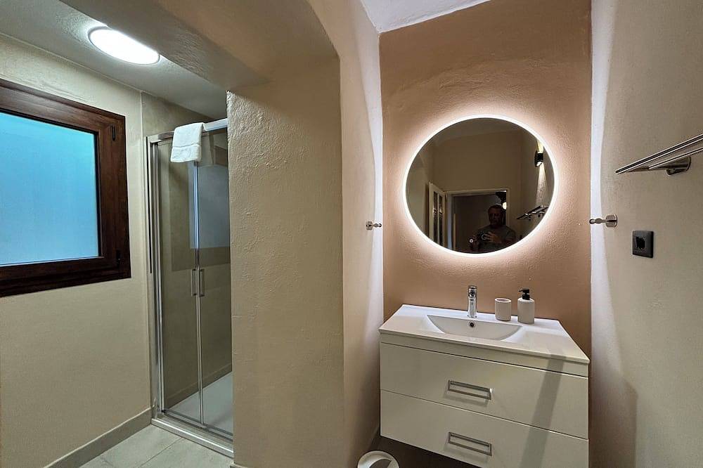 Relais Portaluna Incanto / 2Br, Sleeps 6, Garden, Langhe Views, Wifi in Mango , Langhe