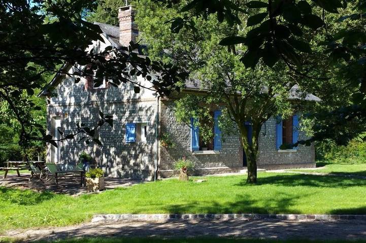 Location de vacances pour 8 personnes, avec jardin et terrasse, animaux acceptés dans Vatteville-la-Rue