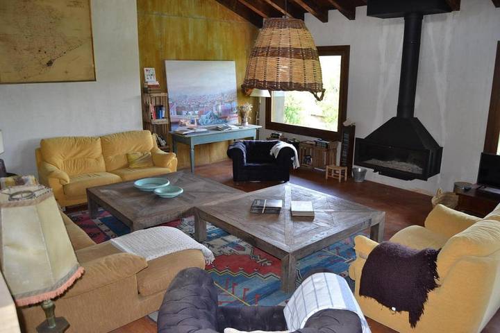 Location de vacances pour 12 personnes, avec jardin à Nahuja - 4