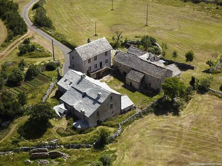 Casa de huéspedes para 4 personas, con piscina y terraza - 1