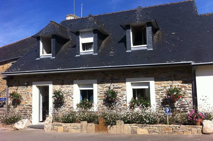 Appartement de vacances pour 4 personnes, avec jardin ainsi que piscine et jacuzzi